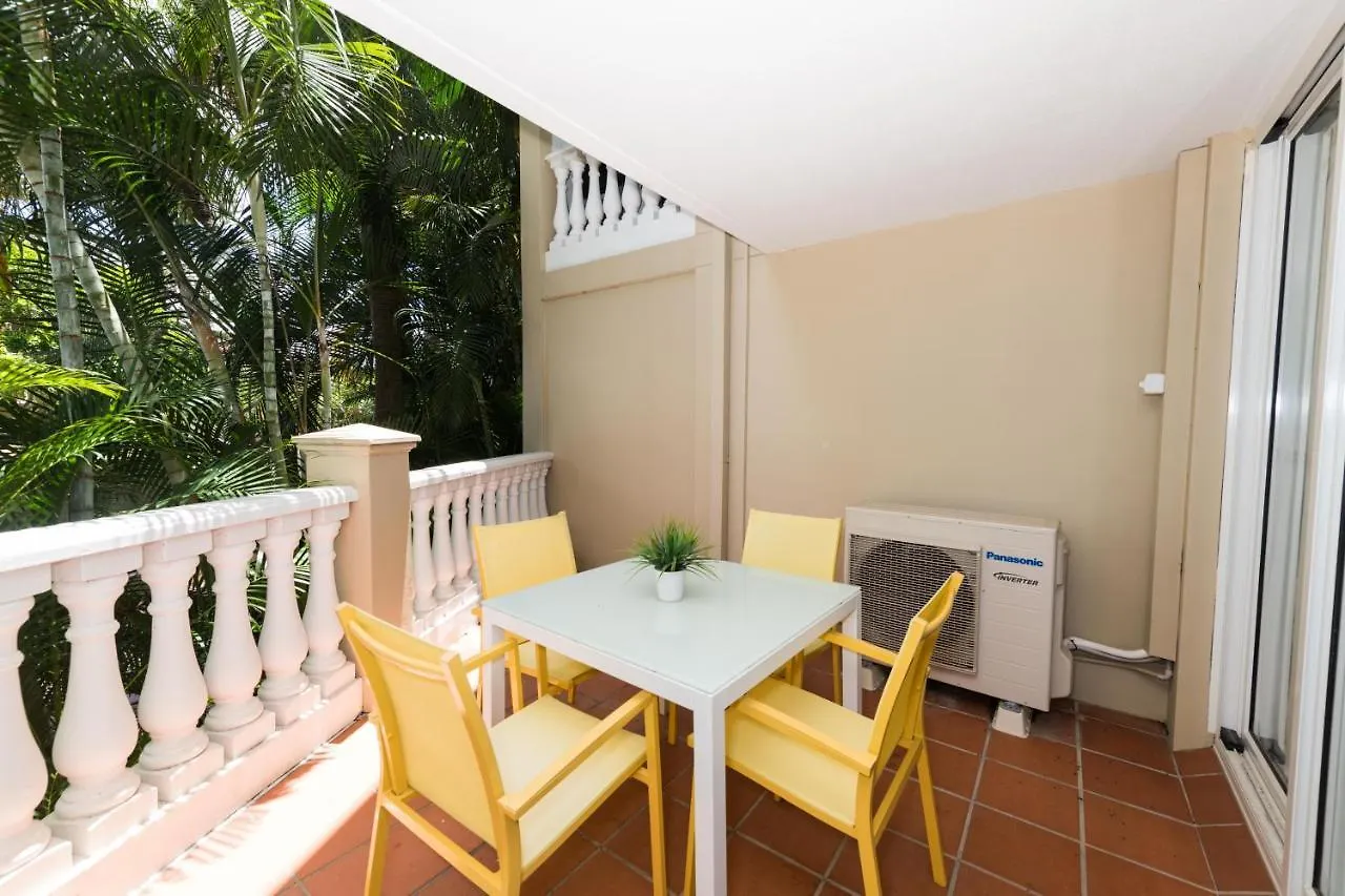 **** Aparthotel La Grande Apartments Gold Coast Australia